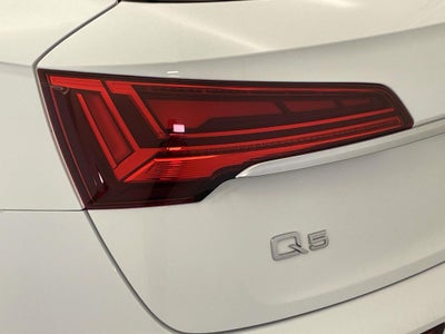 2023 Audi Q5 45 S line Premium quattro