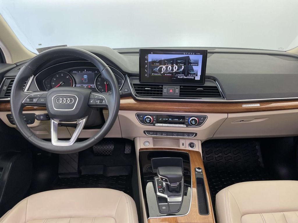 2023 Audi Q5 45 S line Premium quattro
