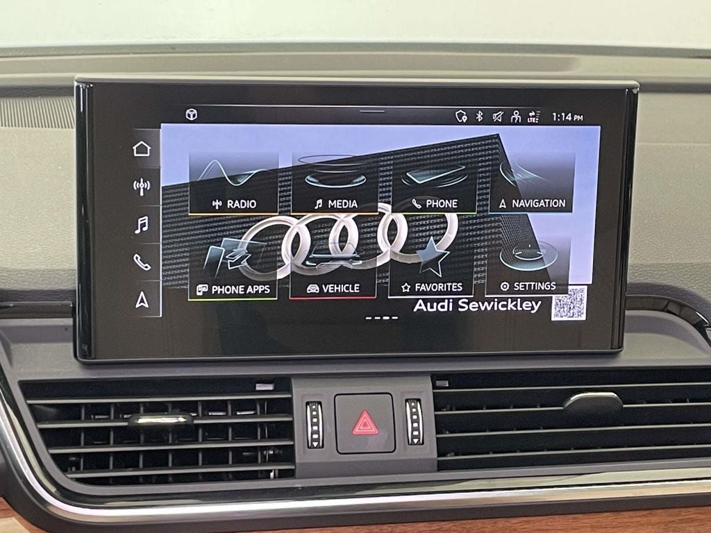 2023 Audi Q5 45 S line Premium quattro