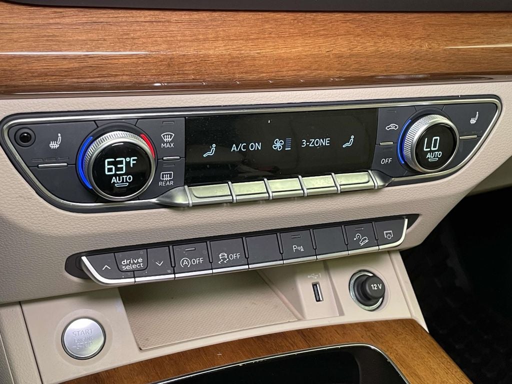 2023 Audi Q5 45 S line Premium quattro
