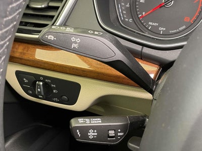 2023 Audi Q5 45 S line Premium quattro