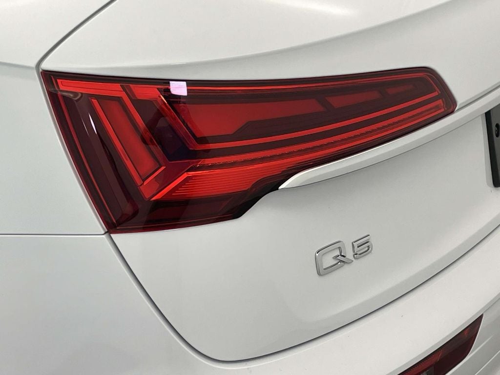 2022 Audi Q5 45 S line Premium quattro