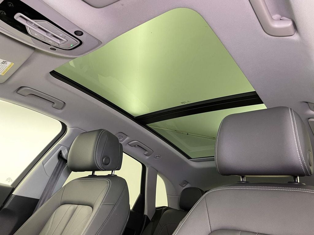 2022 Audi Q5 45 S line Premium quattro