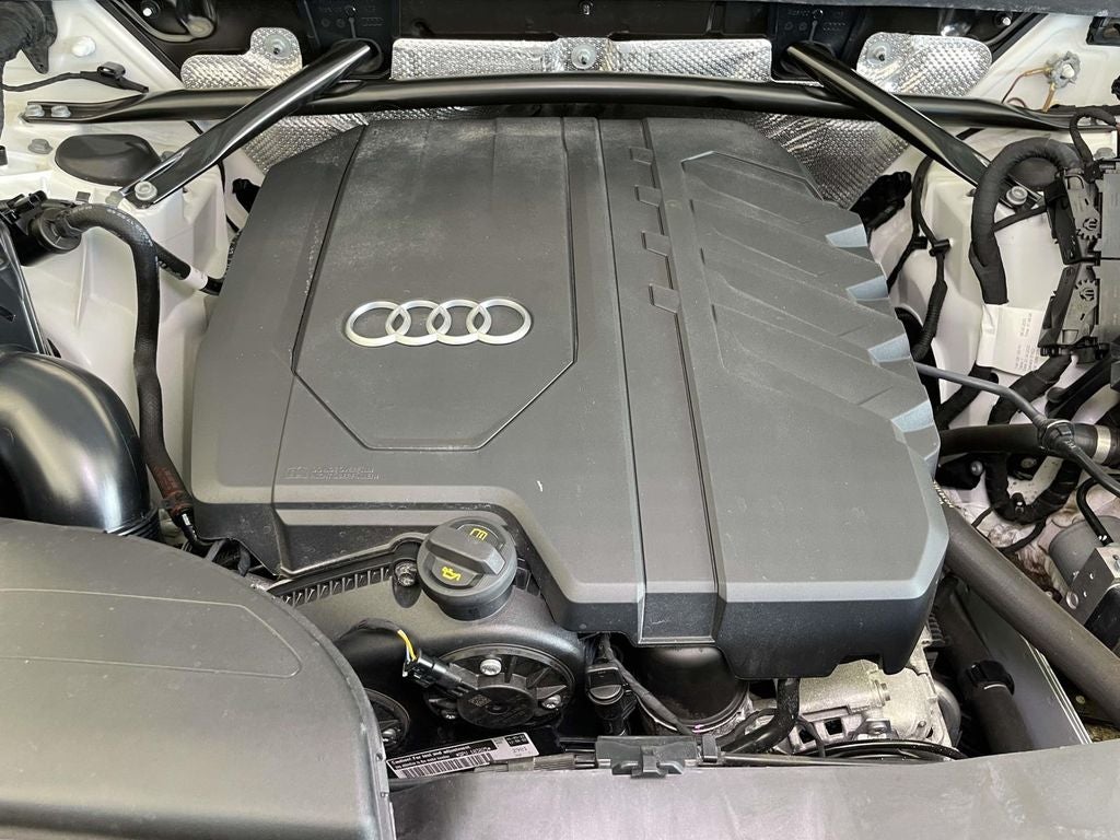 2022 Audi Q5 45 S line Premium quattro
