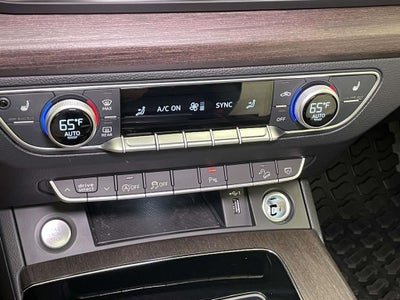 2022 Audi Q5 45 S line Premium quattro