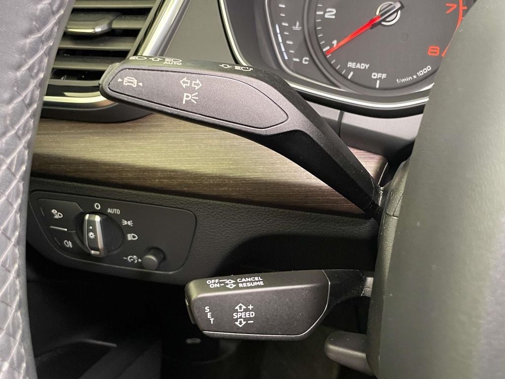 2022 Audi Q5 45 S line Premium quattro
