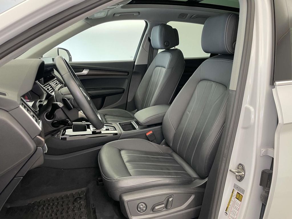 2022 Audi Q5 45 S line Premium quattro