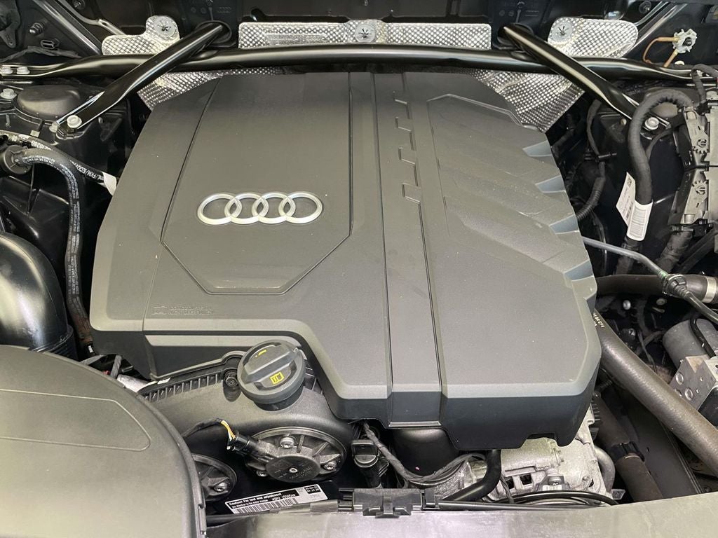 2023 Audi Q5 45 S line Premium quattro