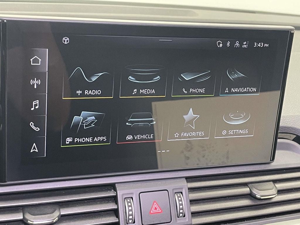 2023 Audi Q5 45 S line Premium quattro