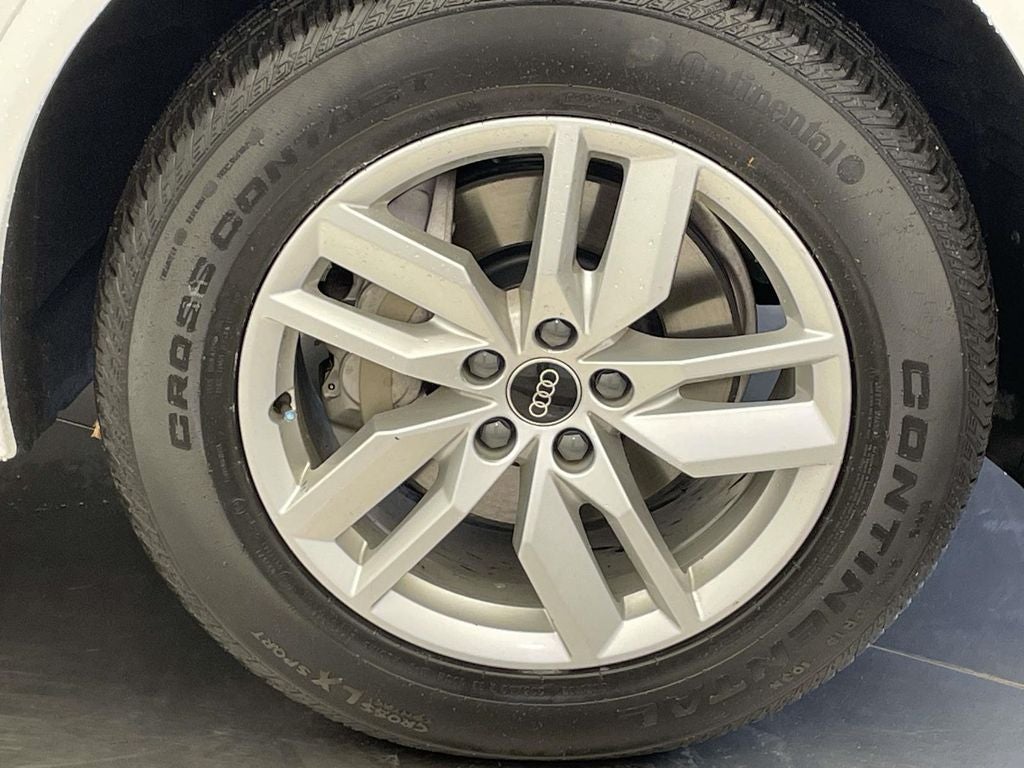 2023 Audi Q5 45 S line Premium quattro