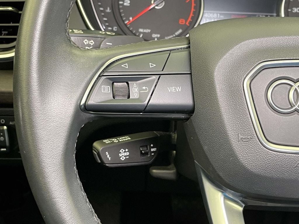 2023 Audi Q5 45 S line Premium quattro