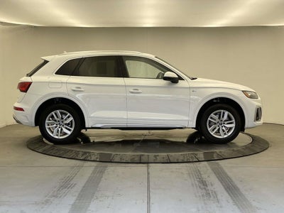 2023 Audi Q5 45 S line Premium quattro