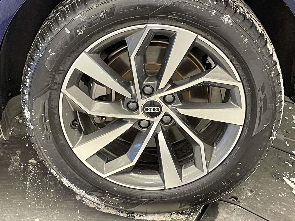 2023 Audi Q5 45 S line Premium quattro