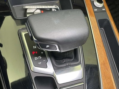 2023 Audi Q5 45 S line Premium quattro