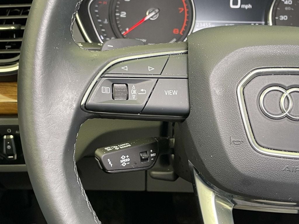 2023 Audi Q5 45 S line Premium quattro