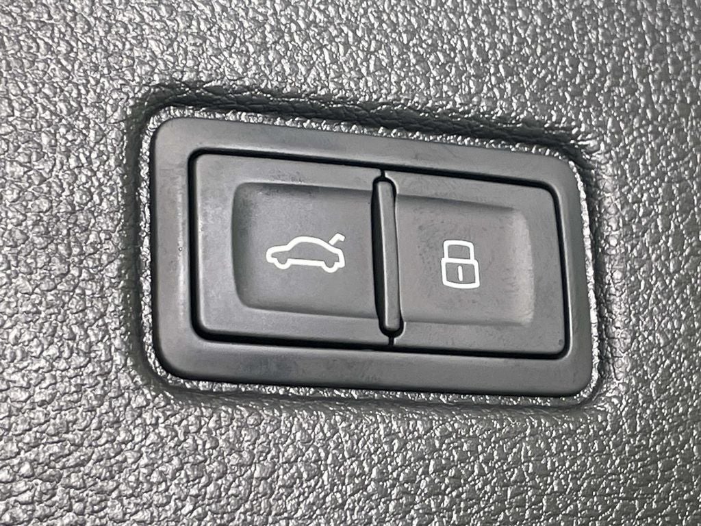 2026 Audi Q7 55 Premium Plus quattro