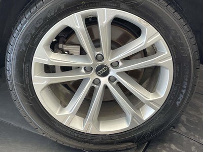 2025 Audi Q7 55 Premium Plus quattro