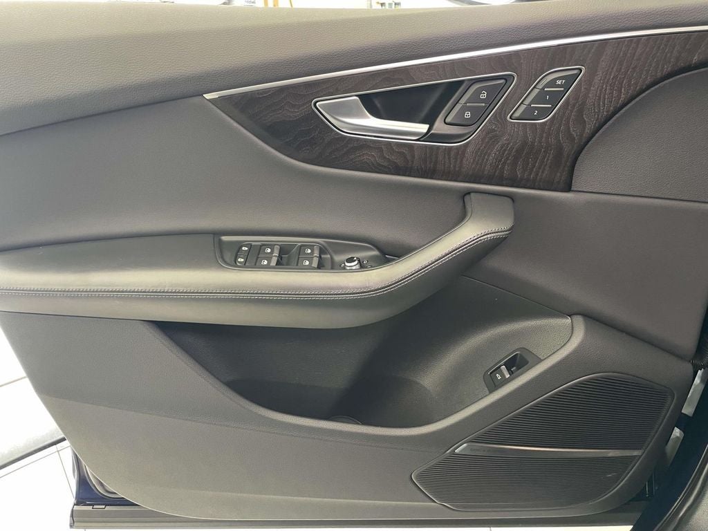 2021 Audi Q7 55 Premium Plus quattro