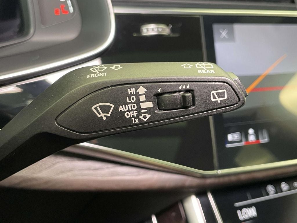 2021 Audi Q7 55 Premium Plus quattro