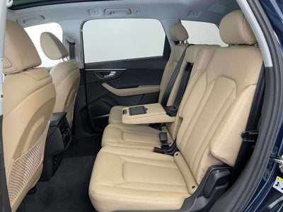 2026 Audi Q7 Base