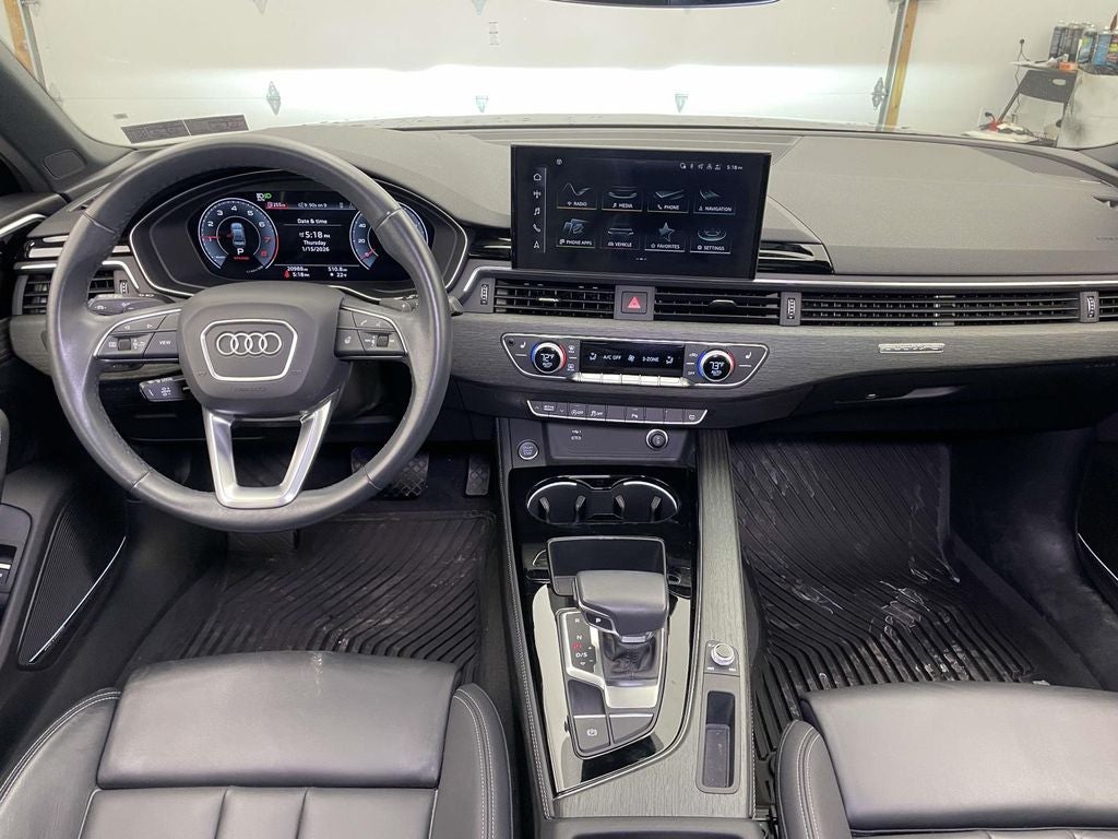 2023 Audi A4 45 S line Premium Plus quattro