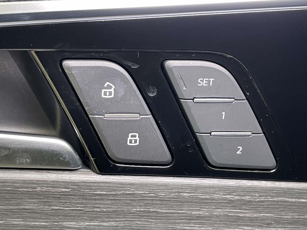 2023 Audi A4 45 S line Premium Plus quattro