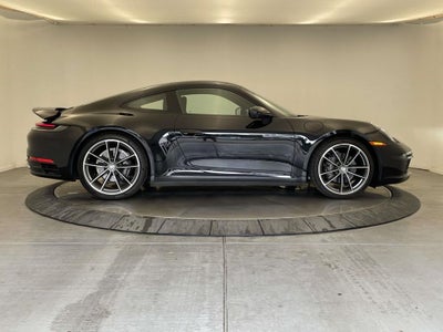 2021 Porsche 911 Carrera