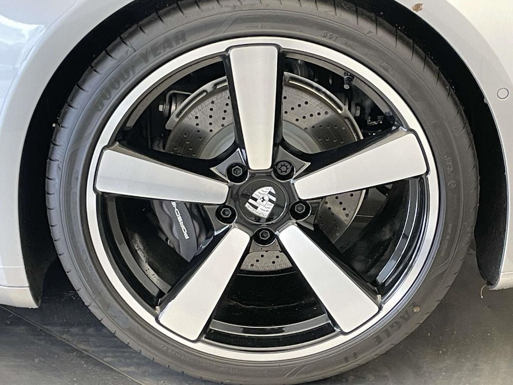 2026 Porsche 911 Carrera