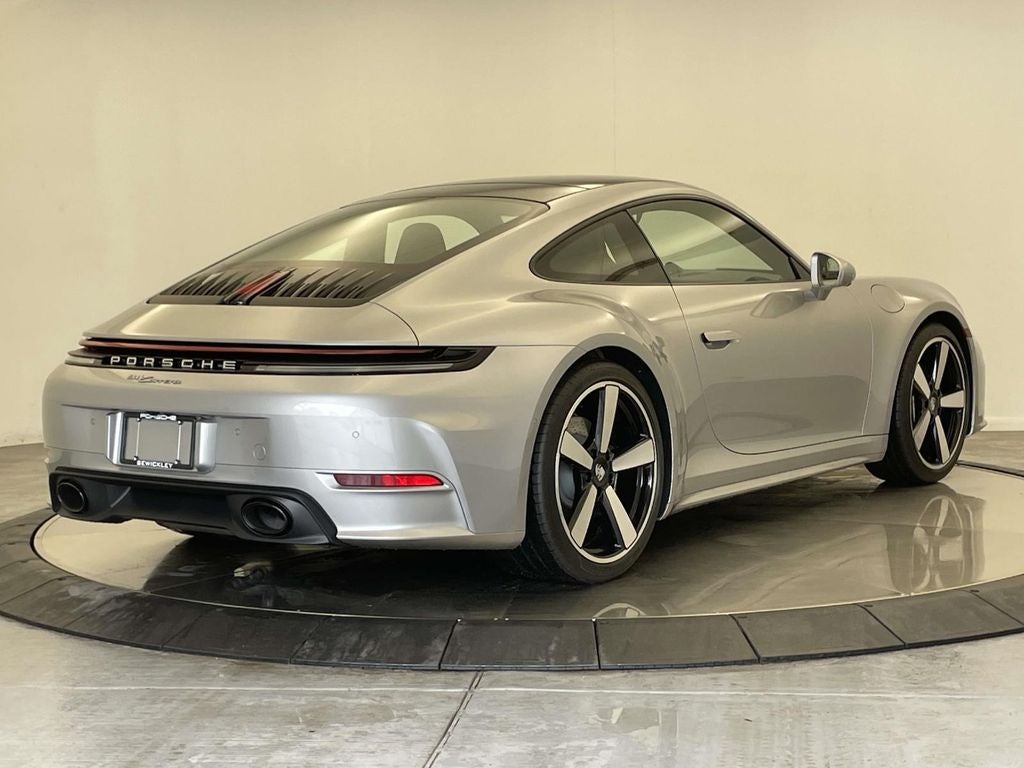 2026 Porsche 911 Carrera
