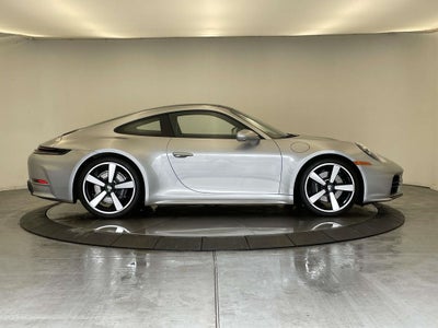 2026 Porsche 911 Carrera