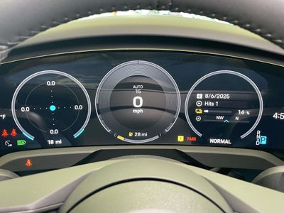 2025 Porsche Taycan 4