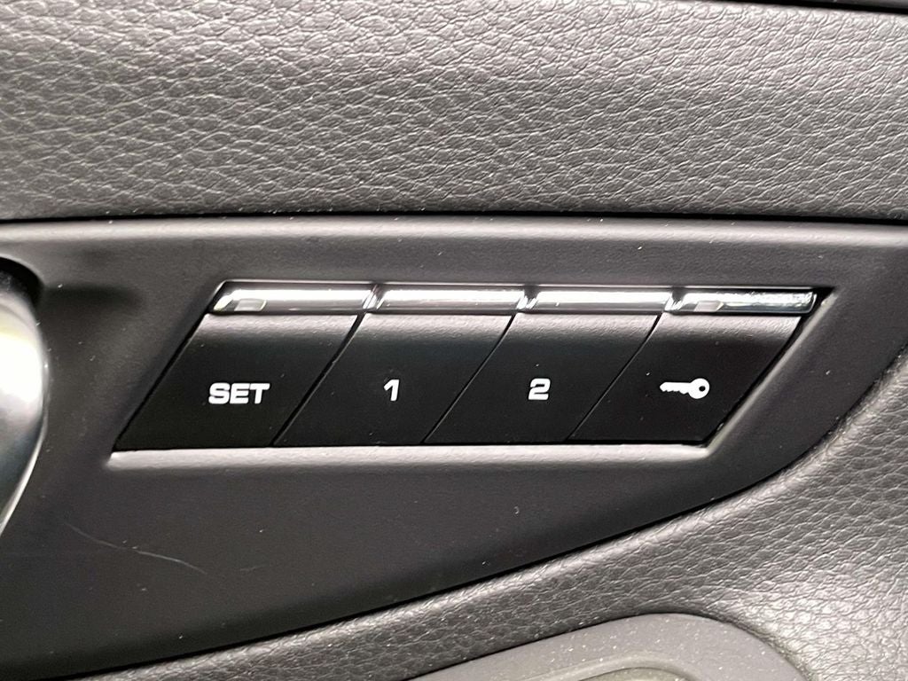 2025 Porsche 718 Cayman S