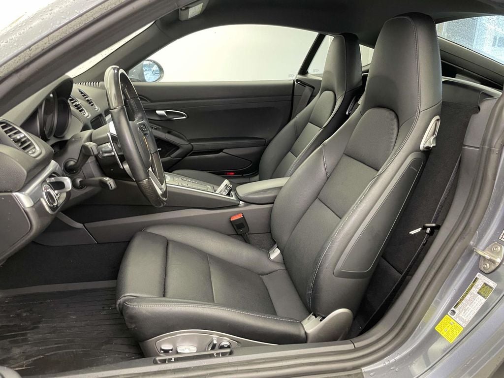 2025 Porsche 718 Cayman S