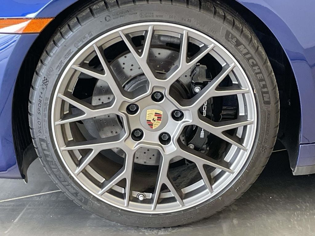 2024 Porsche 911 Carrera 4S