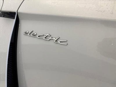 2025 Porsche Taycan 4S