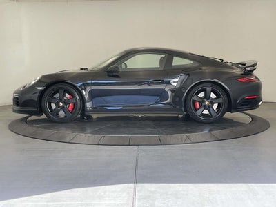 2017 Porsche 911 Turbo