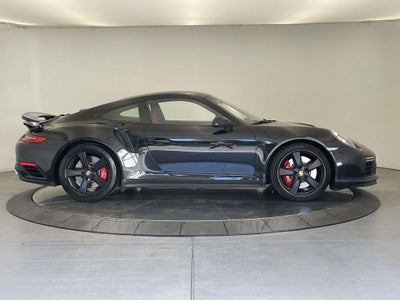 2017 Porsche 911 Turbo