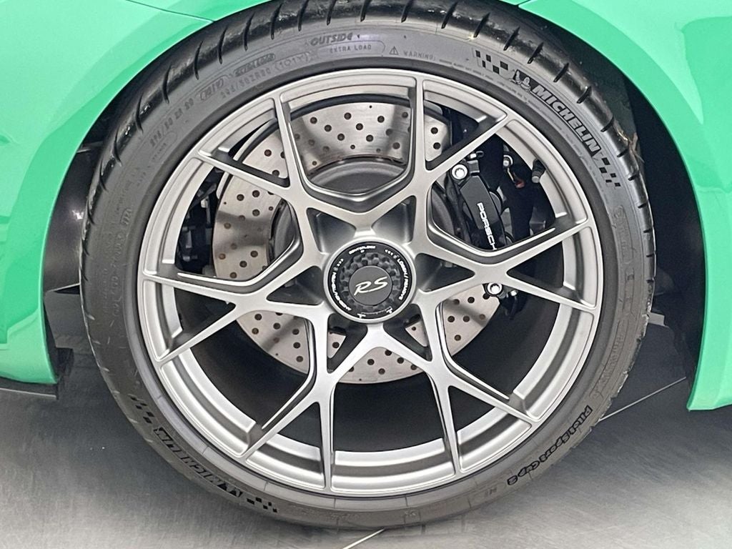 2025 Porsche 718 Cayman GT4 RS