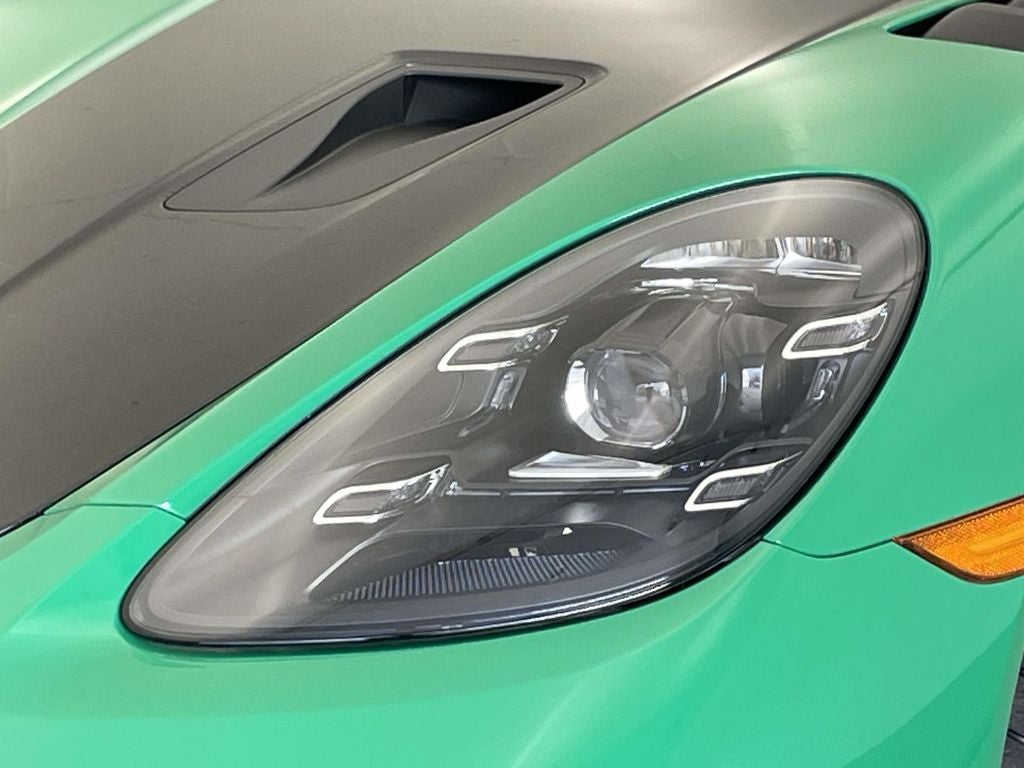 2025 Porsche 718 Cayman GT4 RS