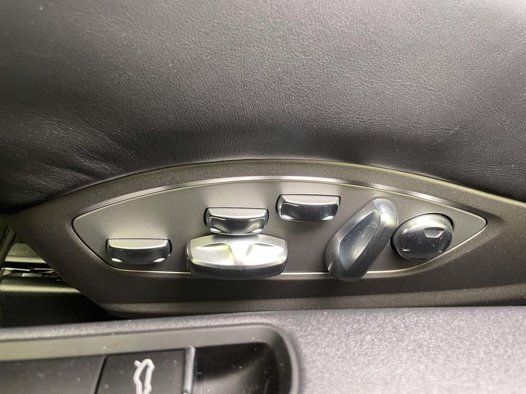 2025 Porsche 718 Cayman GT4 RS