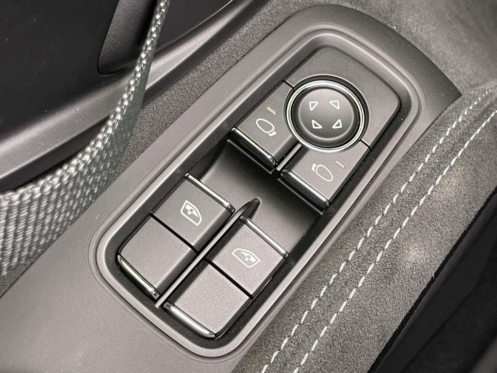 2025 Porsche 718 Cayman GT4 RS