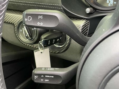 2025 Porsche 718 Cayman GT4 RS