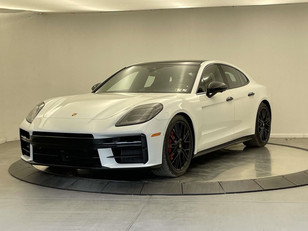 2026 Porsche Panamera GTS