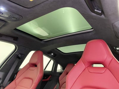 2026 Porsche Panamera GTS