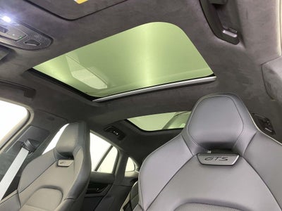 2025 Porsche Panamera GTS