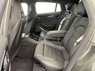 2025 Porsche Panamera GTS