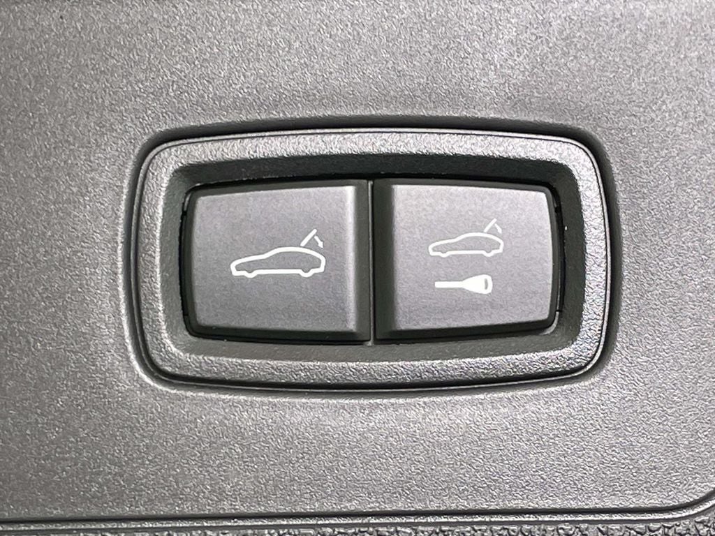 2025 Porsche Panamera GTS