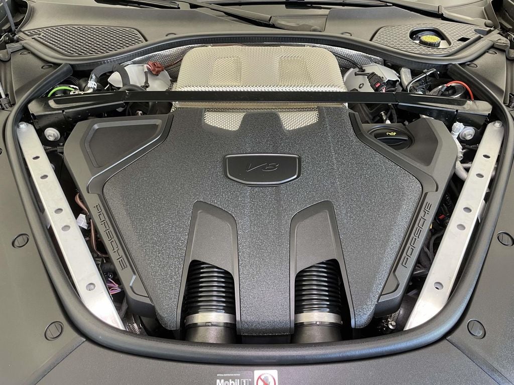 2025 Porsche Panamera GTS