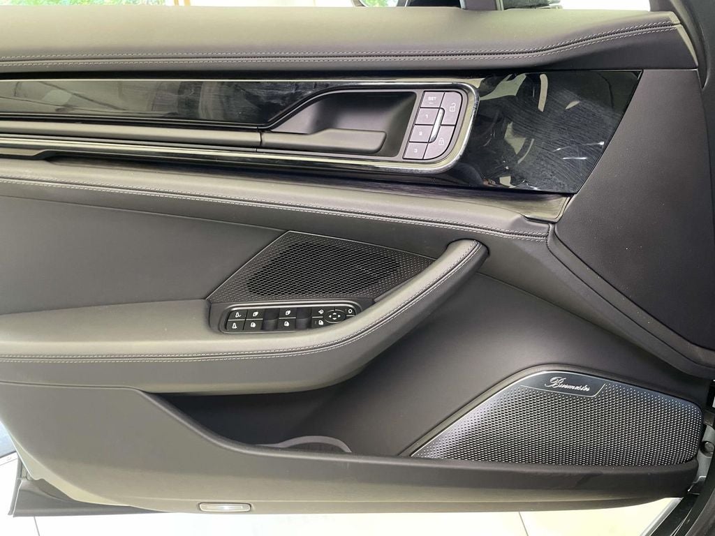 2025 Porsche Panamera GTS