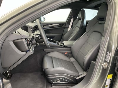 2025 Porsche Panamera GTS